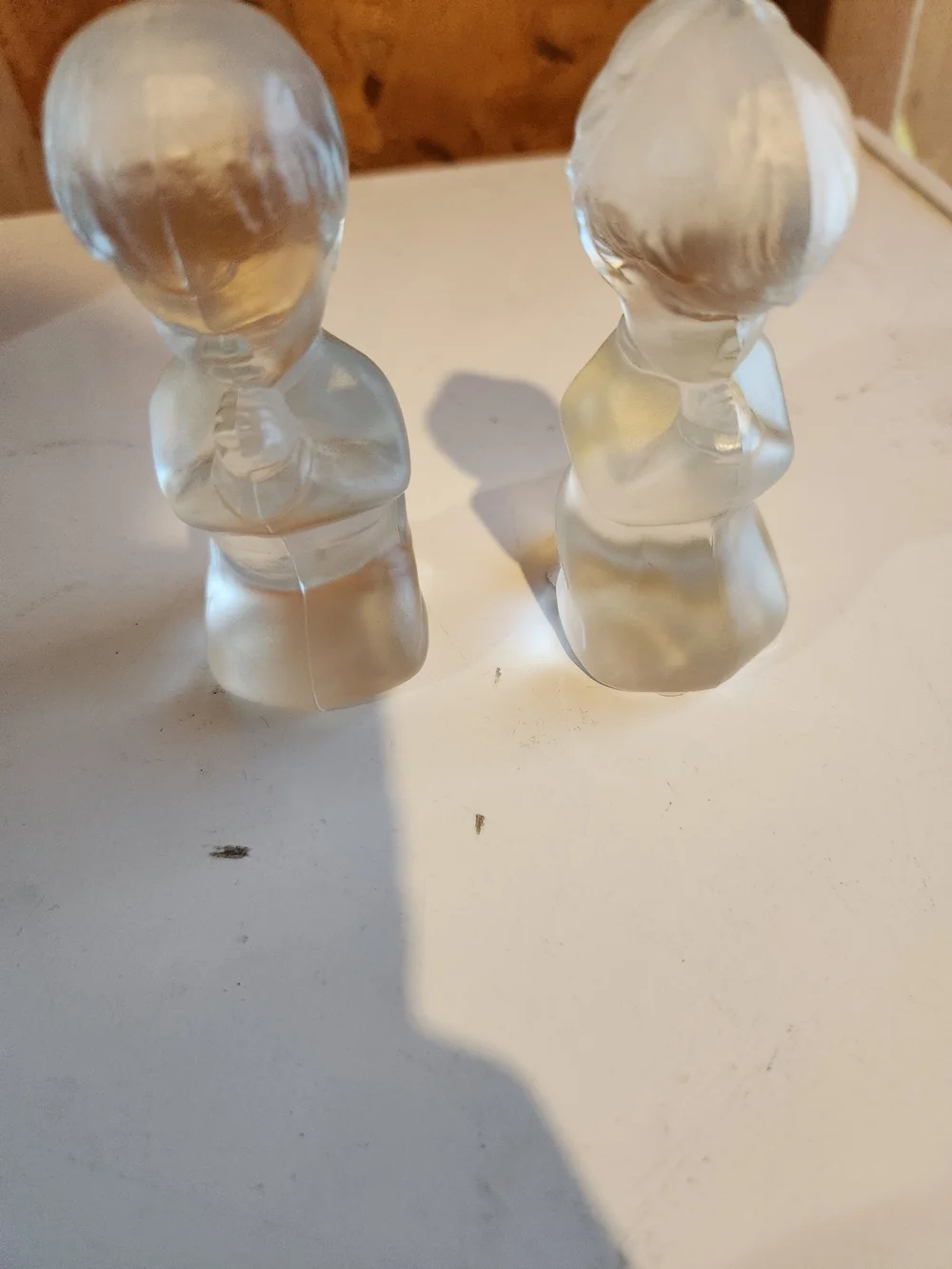 Fenton Frosted Clear Glass Praying Children Figurines